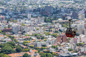 Salta, Argentina.- In the photos taken on April 9, 2023, tourists enjoyed Holy Week. The Secretary of Institutional Relations of the Argentine Tourism Confederation (CAT), Horacio Reppucci, stated that the long weekend had a "record" number of tourists for Easter, "with 4% more occupancy and 2.7 million tourists who have mobilized throughout the country.”