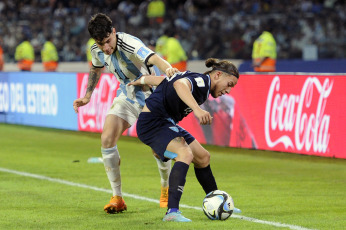 Santiago del Estero, Argentina.- In the photos taken on May 23, 2023, during the match between Argentina and Guatemala at the Madre de Ciudades stadium in Santiago del Estero for date 2 of Group A of the Sub 20 World Cup. Argentina defeated 3 -0 to Guatemala, getting their second win in the competition, after beating Uzbekistan 2-1 on the first day. The 'Albiceleste' goals were scored by Alejo Veliz (17'), Luka Romero (65') and Maximo Perrone (90+8').