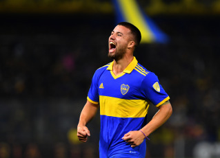 Buenos Aires, Argentina.- In the photos taken on June 6, 2023, during the match between Boca Juniors and Colo-Colo for matchday 5 of Group F played at the Bombonera stadium. Boca, qualified for the round of 16 of the 2023 Copa Libertadores by defeating Colo Colo 1-0, with a goal from Marcelo Weigandt (55).