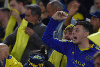 Buenos Aires, Argentina.- In the photos taken on June 6, 2023, during the match between Boca Juniors and Colo-Colo for matchday 5 of Group F played at the Bombonera stadium. Boca, qualified for the round of 16 of the 2023 Copa Libertadores by defeating Colo Colo 1-0, with a goal from Marcelo Weigandt (55).