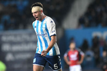 Buenos Aires, Argentina.- In the photos taken on July 24, 2023, during the match between Racing and Central Córdoba for matchday 26 of the Argentine Professional League at the President Perón Stadium (Cilindro de Avellaneda). Racing beat Central Córdoba 3-1 at home. For Racing, the goals were scored by Juan Nardoni (at 40 minutes), Agustín Ojeda (at 46 minutes) and Nicolás Oroz (at 57 minutes). For Central Córdoba the goal was scored by Enzo Kalinski (at 66 minutes).