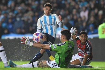Buenos Aires, Argentina.- In the photos taken on July 24, 2023, during the match between Racing and Central Córdoba for matchday 26 of the Argentine Professional League at the President Perón Stadium (Cilindro de Avellaneda). Racing beat Central Córdoba 3-1 at home. For Racing, the goals were scored by Juan Nardoni (at 40 minutes), Agustín Ojeda (at 46 minutes) and Nicolás Oroz (at 57 minutes). For Central Córdoba the goal was scored by Enzo Kalinski (at 66 minutes).