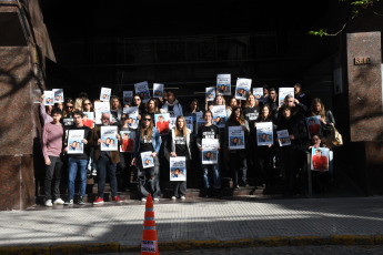Buenos Aires, Argentina.- In the photos taken on October 2, 2023, family and friends arrive at the door of the San Isidro courts during the trial for the death of Federico Storani's son, Manuel Storani, and his mother, María. de los Ángeles Bruzzone, as well as a third person, for a boat collision that occurred seven years ago on the Luján River, in the Buenos Aires district of Tigre. The radical leader Storani asked that "Justice punish in an exemplary manner those who act with lack of knowledge and contempt for life."