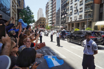Buenos Aires - Photo taken on December 10, 2023, supporters of La Libertad Avanza arrive at Avenida de Mayo.