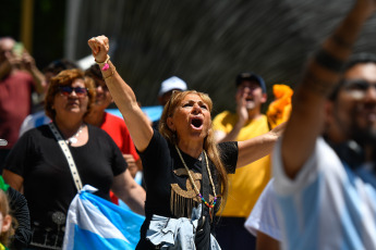 Buenos Aires - Photo taken on December 10, 2023, supporters of La Libertad Avanza arrive at Avenida de Mayo.