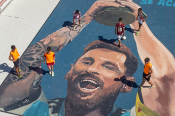 Mar del Plata, Argentina.- In the photos taken on January 15, 2024, the Lionel Messi mural painted by two artists from the city of Mar del Plata is shown. The mural, almost 100 square meters on the cement floor of a football field, in a resort in Punta Mogotes, pays tribute to Lionel Messi a year after commanding the Argentine team that became world champion in Qatar.