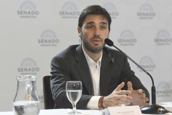 Buenos Aires, Argentina.- En las fotos tomadas el 27 de febrero del 2024, los gobernadores de las provincias patagónicas reclamaron la apertura de un "diálogo" al gobierno nacional, exigieron que termine con los "agravios" que se sucedieron en el conflicto con la provincia de Chubut por la coparticipación y anunciaron la confección de un “manifiesto patagónico” que será presentado en una reunión con mandatarios y legisladores de la región, a la que invitaron al presidente Javier Milei.