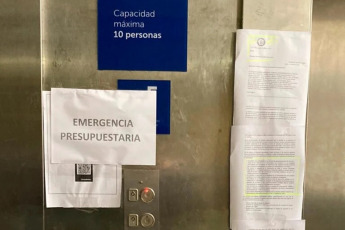 Buenos Aires, Argentina.- In the photos taken on April 17, 2024, the Faculty of Medicine of the University of Buenos Aires (UBA) is shown. Scheduled power outages, elevators that do not work, air conditioners or boilers that do not turn on, is the panorama experienced in several faculties dependent on the UBA as a result of the budget cuts carried out by the government of Javier Milei.