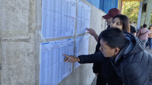 Argentina inicia votación legislativa