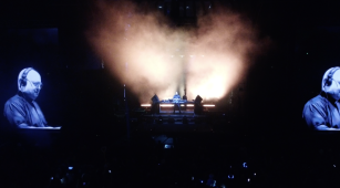 Rave homenaje al papa Francisco con el “cura DJ” en Buenos Aires