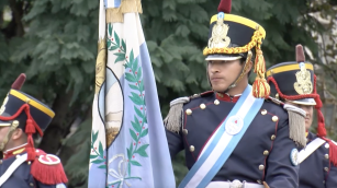 Granaderos a Caballo en el Monumento al General San Martín en Buenos Aires